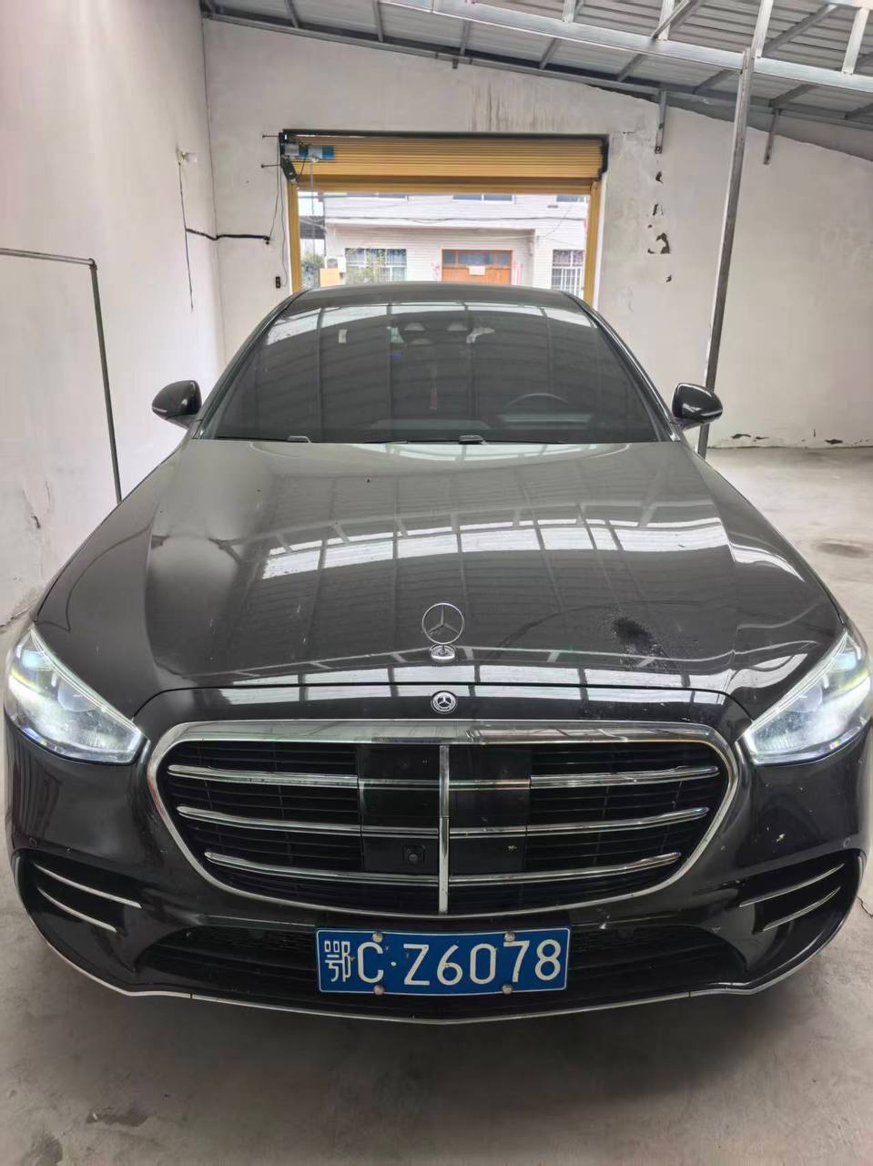 鄂CZ6078奔驰机动车一辆